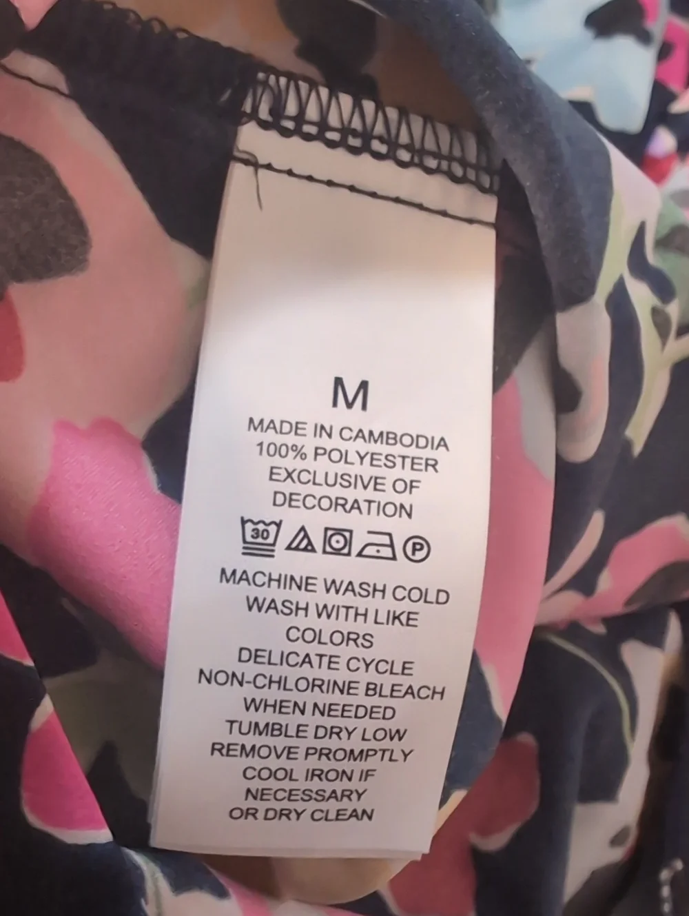 Kate Spade Floral Satin Pajama Set.... Size Medium
